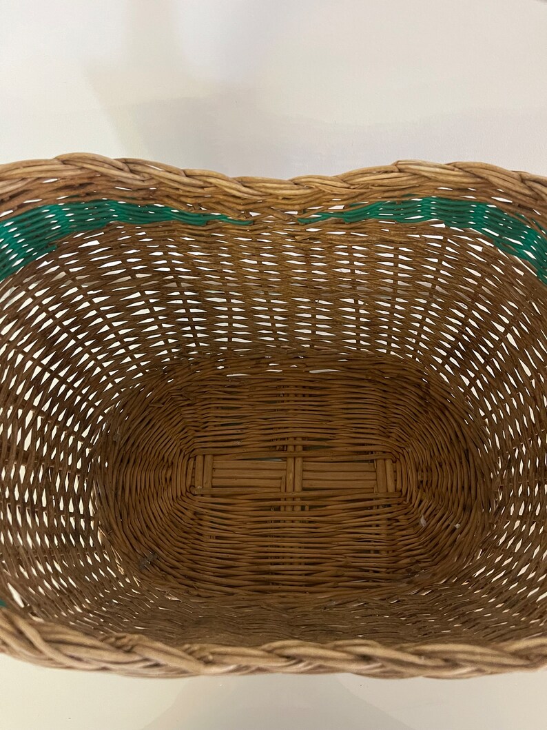 Vintage wicker basket image 6