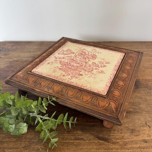 Vintage trivet