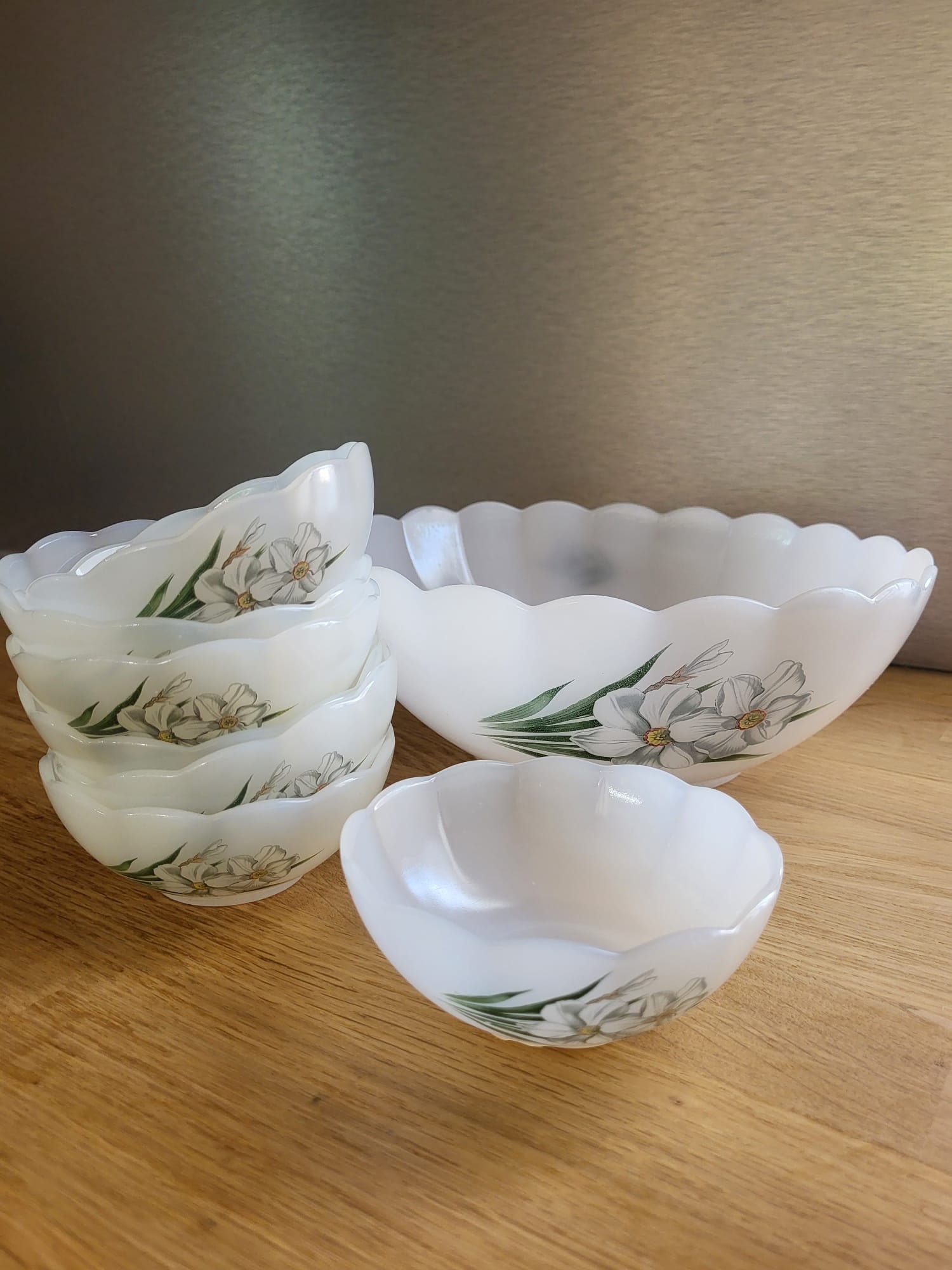 Saladier Vintage Arcopal Années 70, Décor Floral - Très Bon état