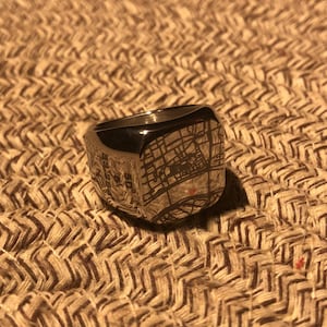 Sello - Personalisierter Siegel Ring - Persönliche Koordinate und Straße eingraviert - Silber oder Gold