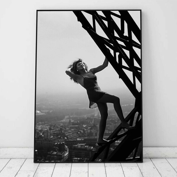 Tina Turner Poster, Tina Turner Print, Black and White Wall Art, Tina Turner wall art, Vintage Photography Print, retro music poster