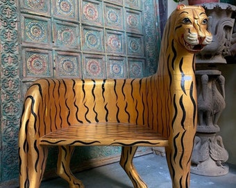 Lounge Chair Leopard Design , Lounge Chair with Leopard , Lounge chairs gold handcarved chairs, Lounge Chairs