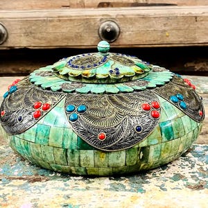 green bone inlay box Inlay Decorative Box with Ornate Metal Stone Detailing, decorative storage box ethnic decor piece antique look box