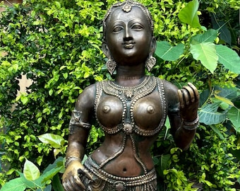 インド 南インド ブロンズ像 サンドゥラ・ヤクシ 女性の大地の精霊 19