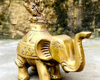 ハンドメイド真鍮製インド象のショーピース | エスニックな室内装飾