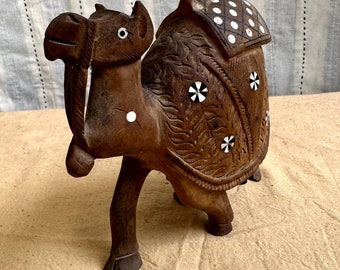 美しい白い大理石の象の置物5体セット。ギフト、装飾像、手彫りの像