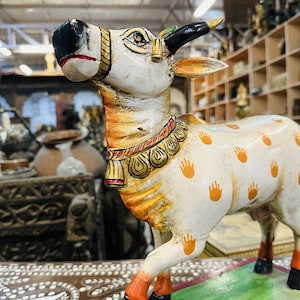 White Cow Wooden Figurine, Hand Painted Cow Statue, Wooden Indian Cow, Hand Carved Cow Figurine, Traditional Holy Cow Statue, Home Decor