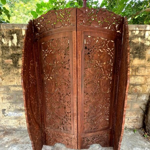 Spanish Flora Design 4 Panel Wooden Screen, Teakwood Room Divider Standing Folding Wood Panel, Folding Screen, Decorative Room Separator
