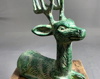 ペイントされた鹿、インドの庭の装飾、ブロンズ動物、鹿の装飾、手作り