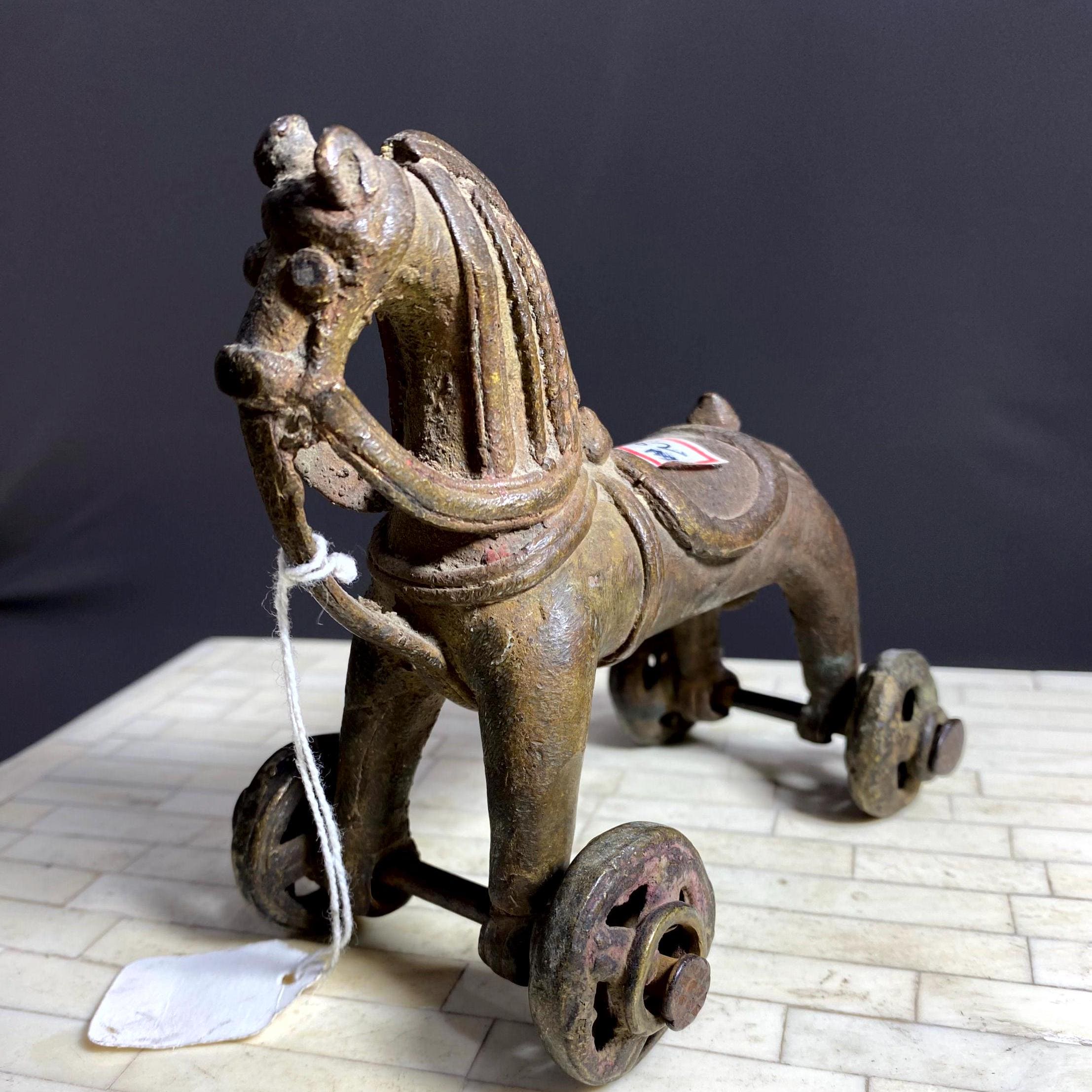 インドのブロンズ寺院のおもちゃ、室内装飾、馬の置物、アンティーク