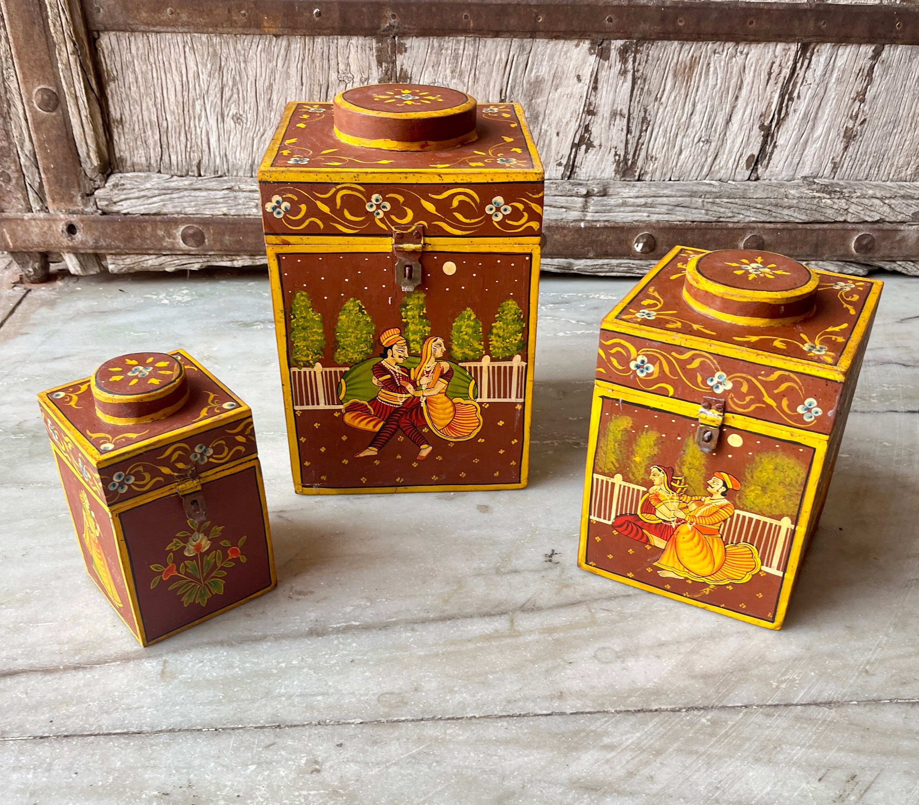 Hand Painted Set of 3 Wooden Box With Painting of Mughal Era