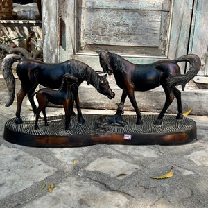 Exclusive Carved Brass Horse Family Statue,Old Art Piece,Animal Sculpture,Horse Lover Gift,Decorative Horse Figurine,Indian Handicraft Decor