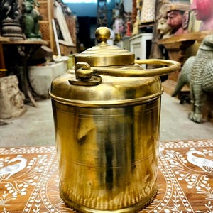 Brass Milk Can, Antique Indian Brass Storage Container with Lid, old brass pot, brass milk jug, brass kitchen canister, brass collectible