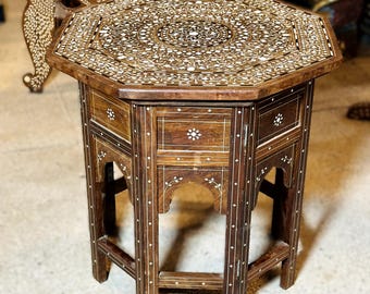 Taburete con incrustaciones de hueso de sheesham / Taburete plegable / Banquetas / Muebles con incrustaciones de hueso de camello / Taburete pequeño de tocador / Taburete de mesa auxiliar / Decoración elegante