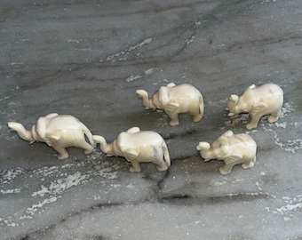Stunning White Set of Five Marble Elephants Figurine for Gifts, Decorative Statue, Hand Carved Statue, Animal Sculpture, Home Decor Gifts