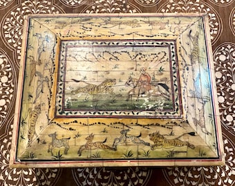 Old Decorative Bone Inlay Box, Keepsake Box, Trinket Box, Collectible Piece,Mughal Era Artwork,Bone Inlaid Box,Mother's Day Gift,Jewlery Box