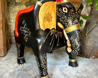 象の展示品、収集価値のある芸術品、動物の彫刻、室内装飾、インドの手