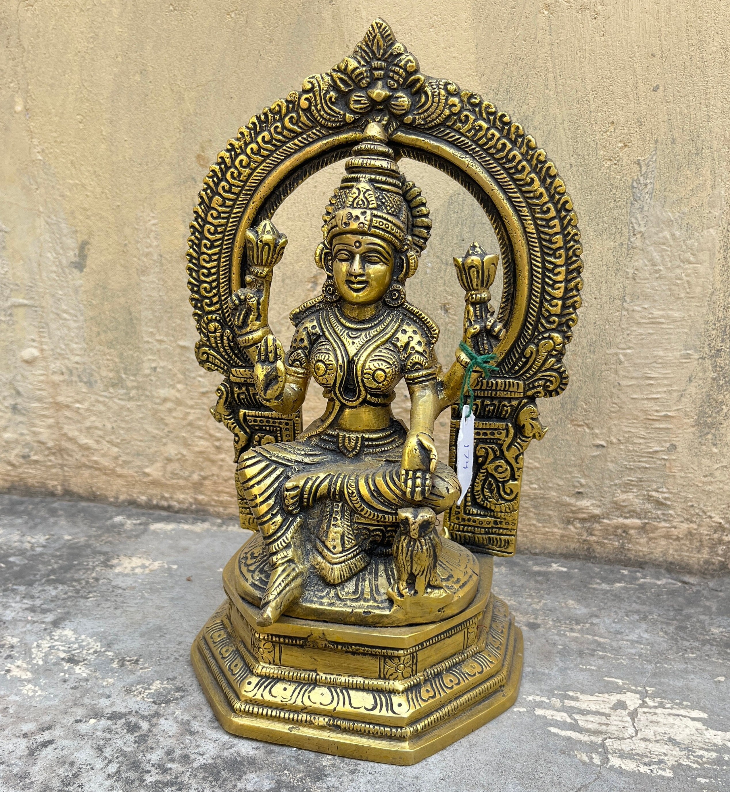 Soporte De Latón Para Sándalo (Shankh) - Decoración Hindú Religiosa, Ideal Para Templos Y Hogares