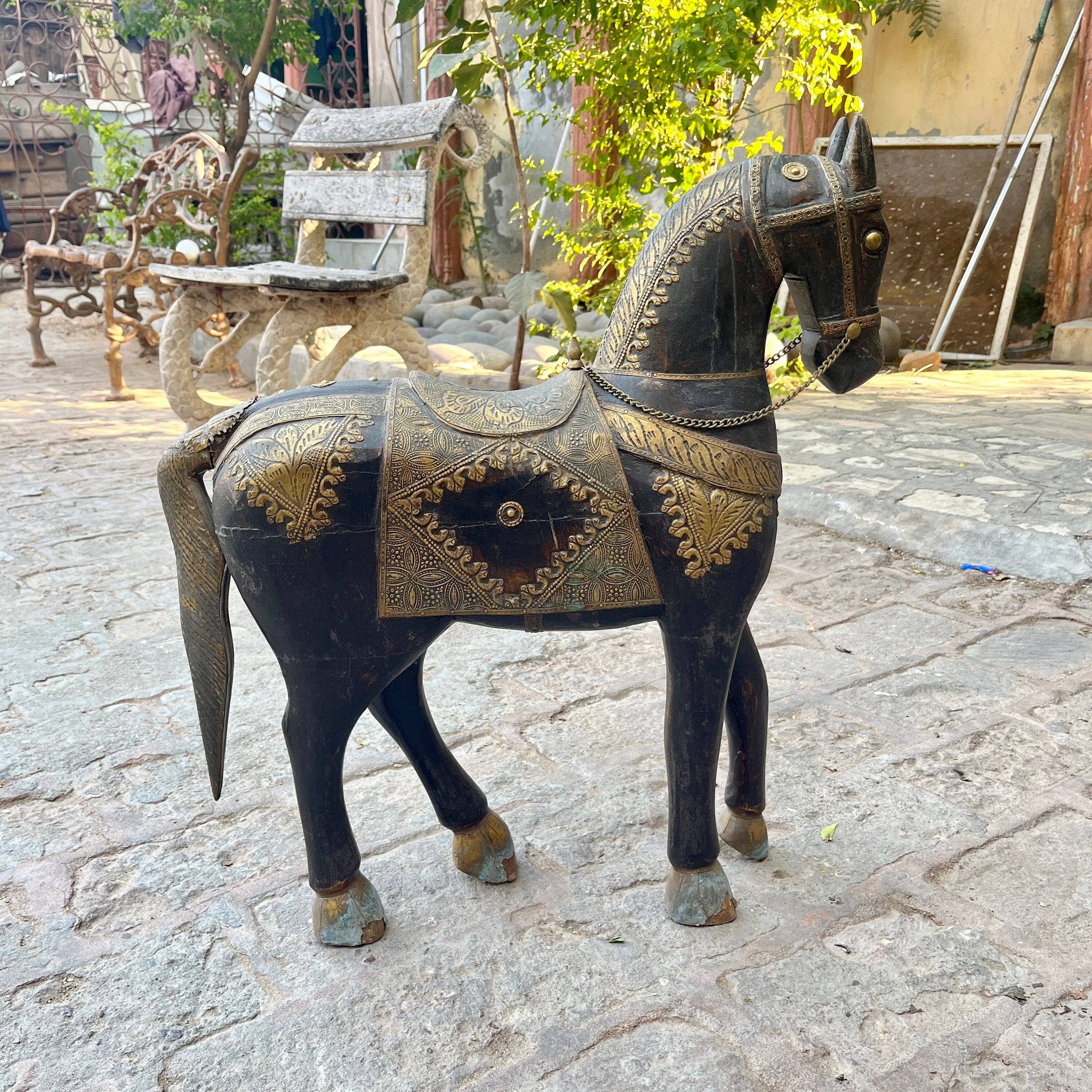 馬の彫刻 アンティーク 高級彫刻木製馬像、古い芸術作品、動物彫刻、馬好きへのギフト、装飾馬