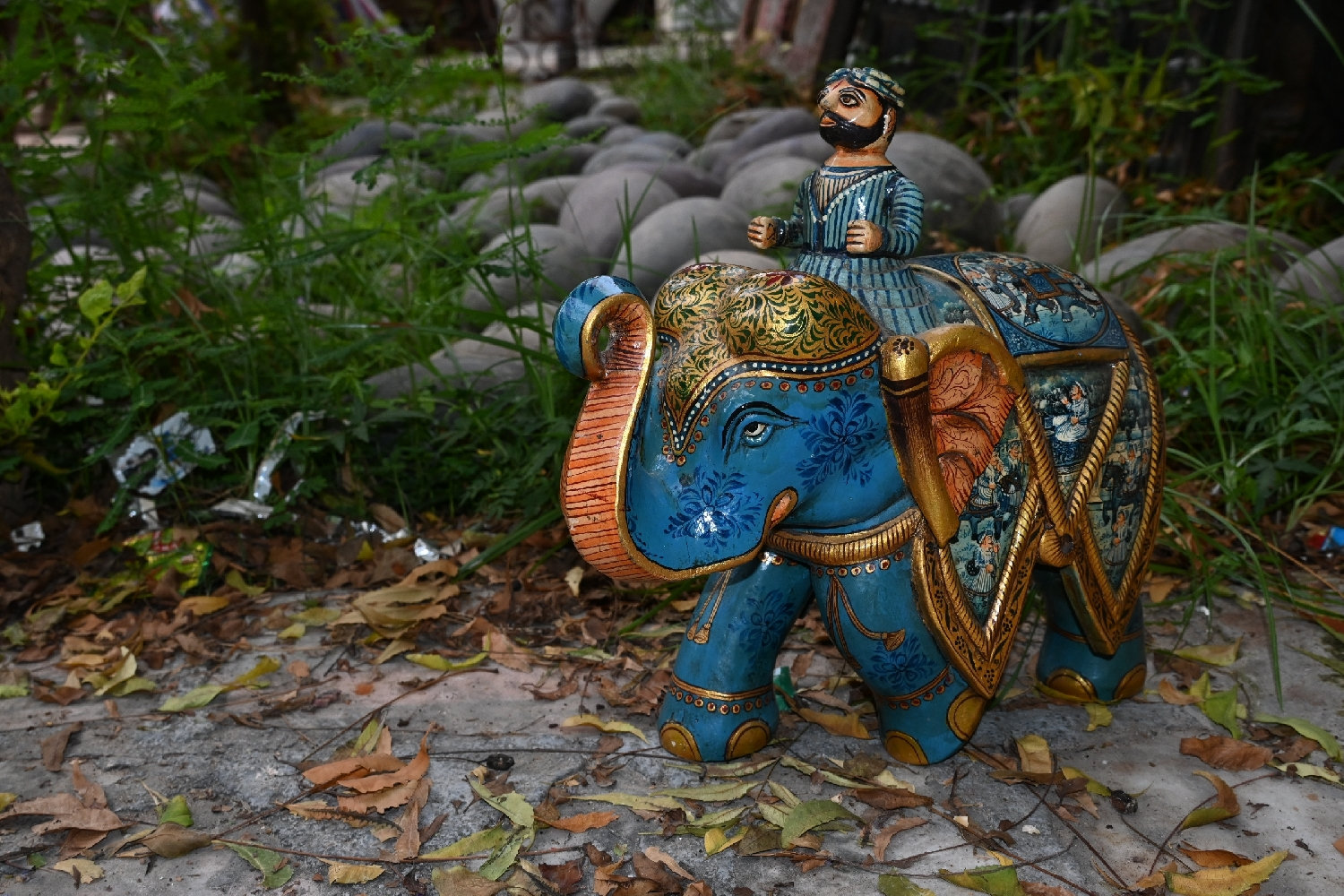 アンリ人形 ANRI 木彫彩色 “Riding the elephant” Riding the elephant ANRI Ferrandiz 7.5 cm