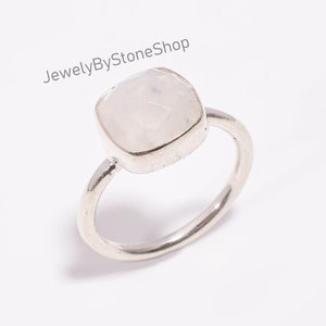 Engagement ring moonstone silver ring Dainty ring