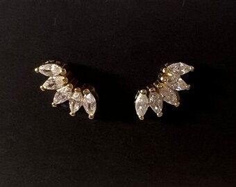 ゴールドメッキシルバー製のスタッドピアス