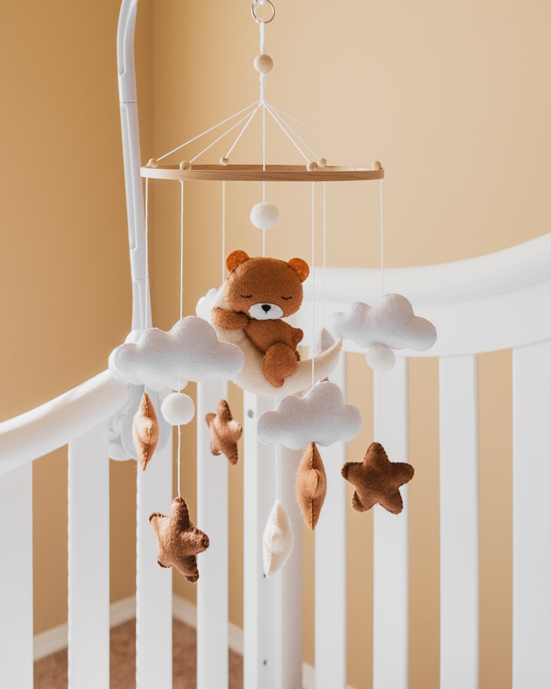 Neutral Mobile for Crib, Felt Ball Mobile, Bear Crib Mobile, Bear Baby Shower, Gift Baby Nursery