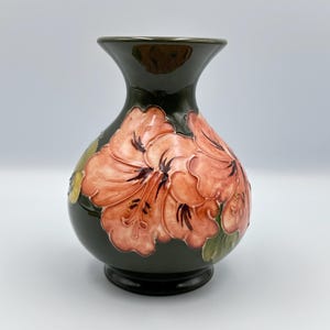 Vintage Moorcroft Hibiscus Green Vase. Early c1950’s Vase