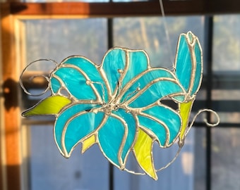 Handmade Stained Glass Lily
