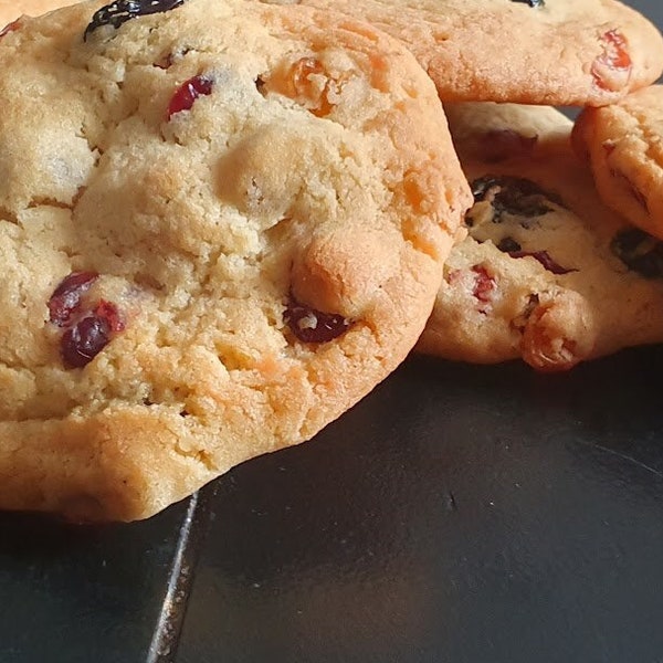 Pile de biscuits croquants aux canneberges (x6)