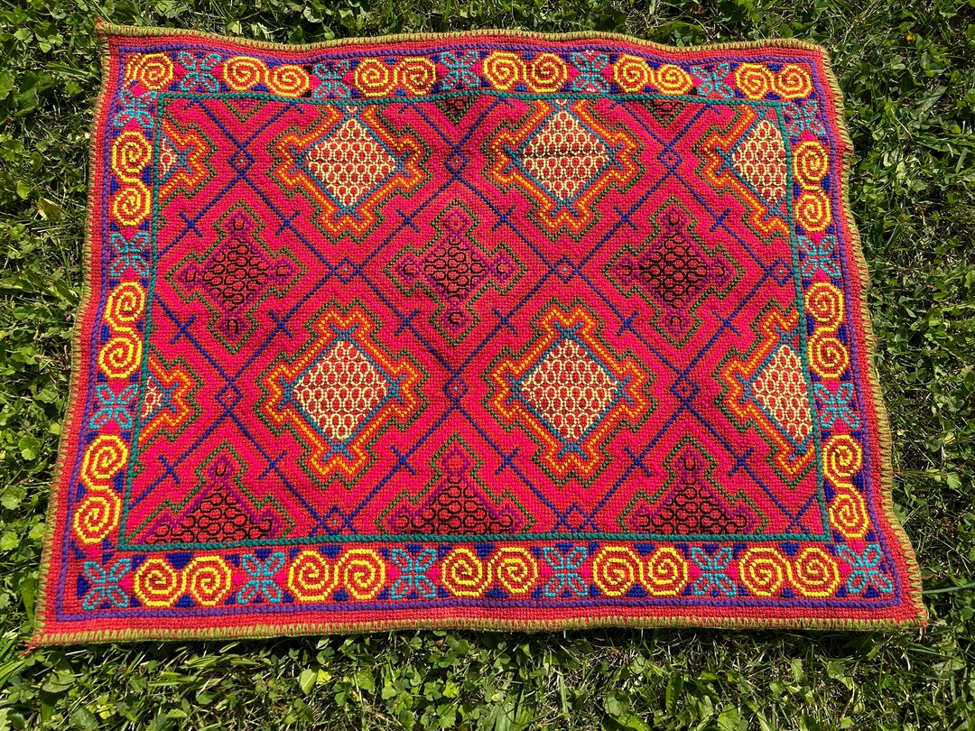 Geometric Motifs In Hand Embroidery Reference: Geometric Motif Hand Embroidered Shipibo Altar Cloth Tapestry