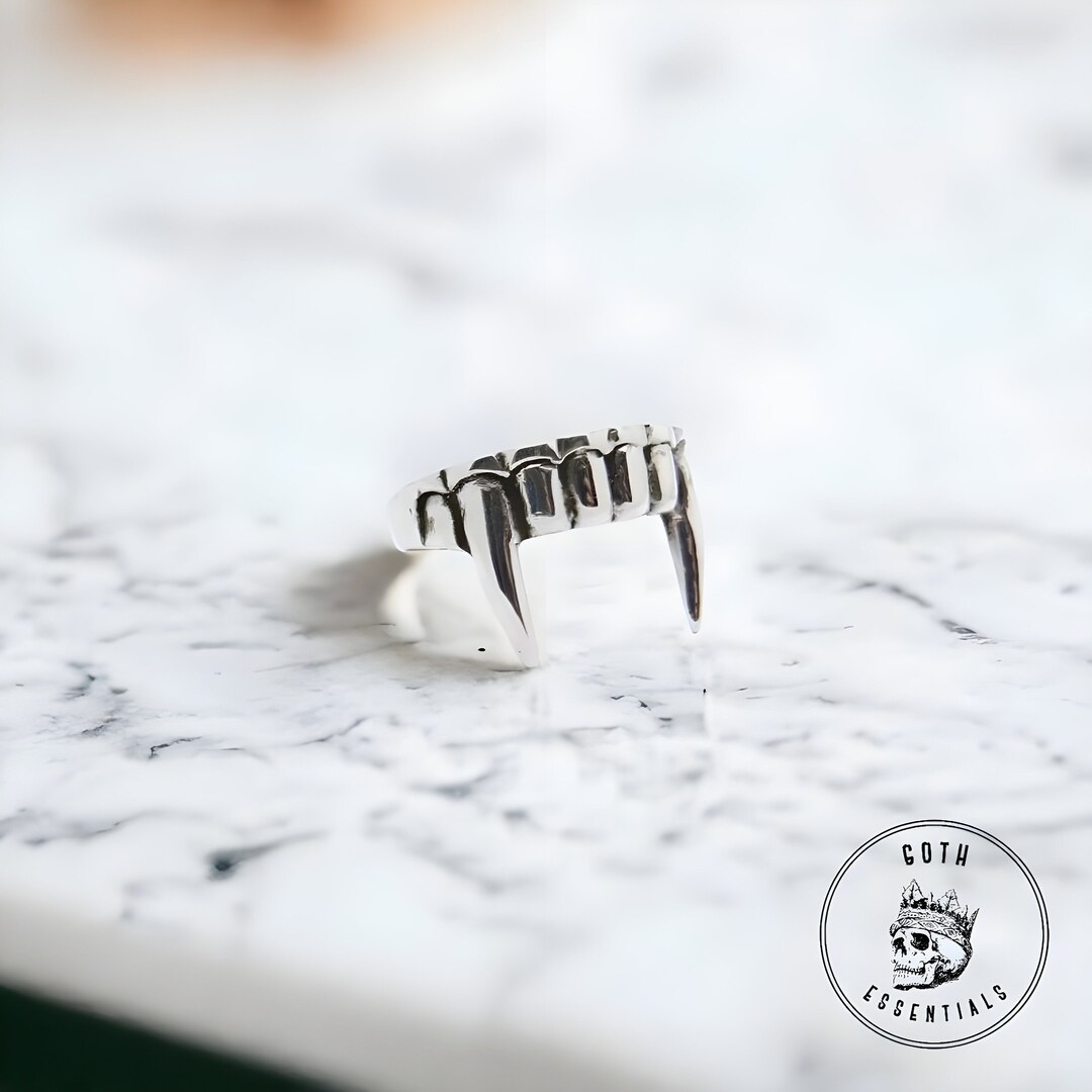 Vampire Fangs Ring Gothic Vampire Rings Goth Fantasy Jewelry Vampires