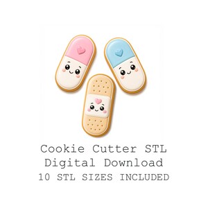 Puede incluir: Tres cortadores de galletas con forma de pastilla y tirita, cada uno con una cara sonriente y detalles de corazón. Las galletas con forma de pastilla son rosas y azules. La galleta tirita es de color canela. El texto de la imagen dice "Cookie Cutter STL Digital Download 10 STL SIZES INCLUDED."