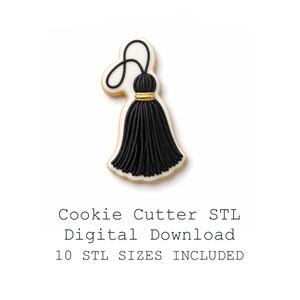 Könnte beinhalten: Ein Ausstecher in Form einer schwarzen Quaste mit goldenem Band und weißen Akzenten. Der Ausstecher befindet sich auf weißem Hintergrund. Text auf dem Bild: Cookie Cutter STL Digital Download 10 STL SIZES INCLUDED.