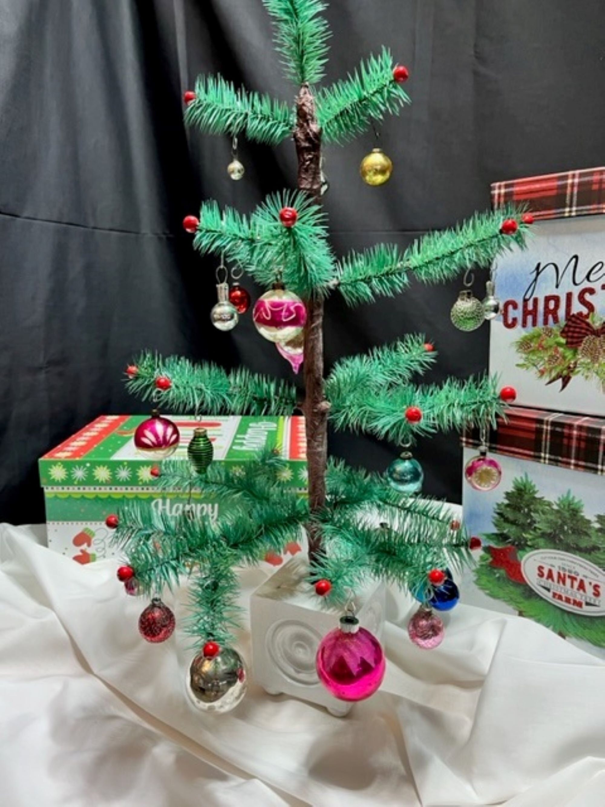 1971: FULLY DECORATED GERMAN FEATHER TREE : Lot 1971  Antique christmas  tree, Feather tree, Antique christmas ornaments