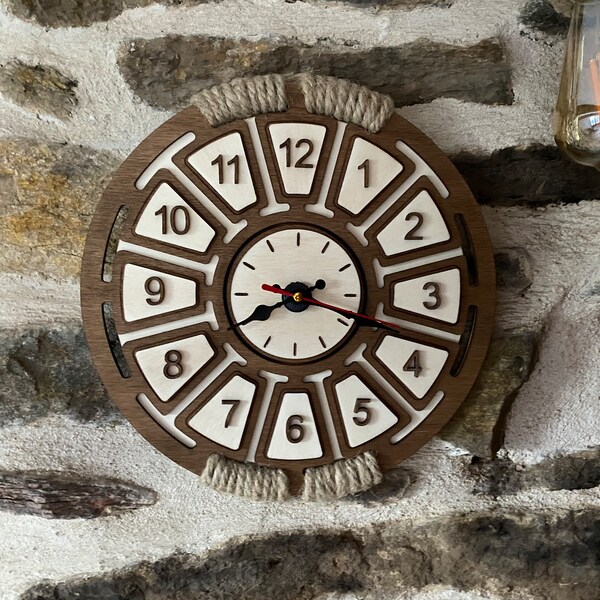 Horloge murale bois "Racer" silencieuse