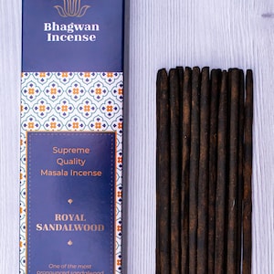 Royal Sandalwood Incense Sticks - Premium Natural Chandan agarbatti by Bhagwan Incense | for Yoga, Meditation, Relaxation, Gift Giving 15g