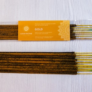 Gold Incense Sticks - Natural Indian Agarwood, Sandalwood & Amber Incense Blend for Yoga, Meditation, SPA, Aromatherapy, Relaxation - 15g