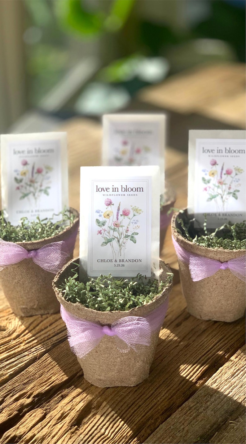 Custom Wildflower Seed Packet Favor Personalized Wedding Seed Favor for Guest Eco Friendly Bridal Shower Favor Eco Wedding Favor Garden Party Favor
