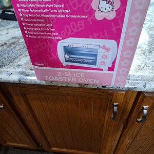 Hello Kitty Toaster Oven image 10
