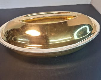 Vintage Royal Worcester England Gold Oval Lidded Baking Dish. Gold Luster 1973.