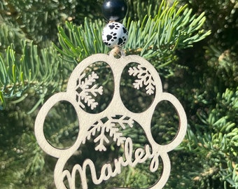 Personalized Christmas Ornament, Dog Ornament, Custom Dog Name Ornament, Dog Paw Ornament, Dog Stocking Tag, Christmas Wood Ornament, Dog