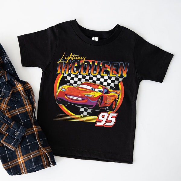 Chemise Lightning McQueen vintage, Voitures Disney rétro, Chemise Piston Cup, Chemise d’anniversaire thème Cars, T-shirt McQueen 95, Chemise Cars Land