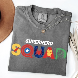 a t - shirt that says superhero squad on it