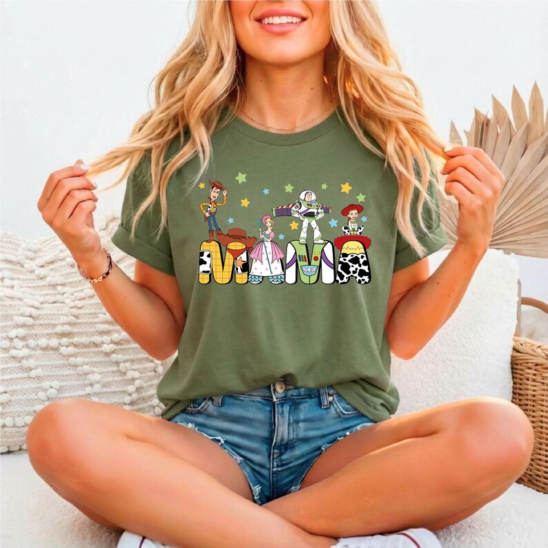 Toy Story mamma-tröja, Disney Toy Story-tröja, Disney mamma-tröja, WDW familjesemester-tröja, mors dag-tröja, Pixar Toy Story-tröja, mammapresent-tröja bild 5