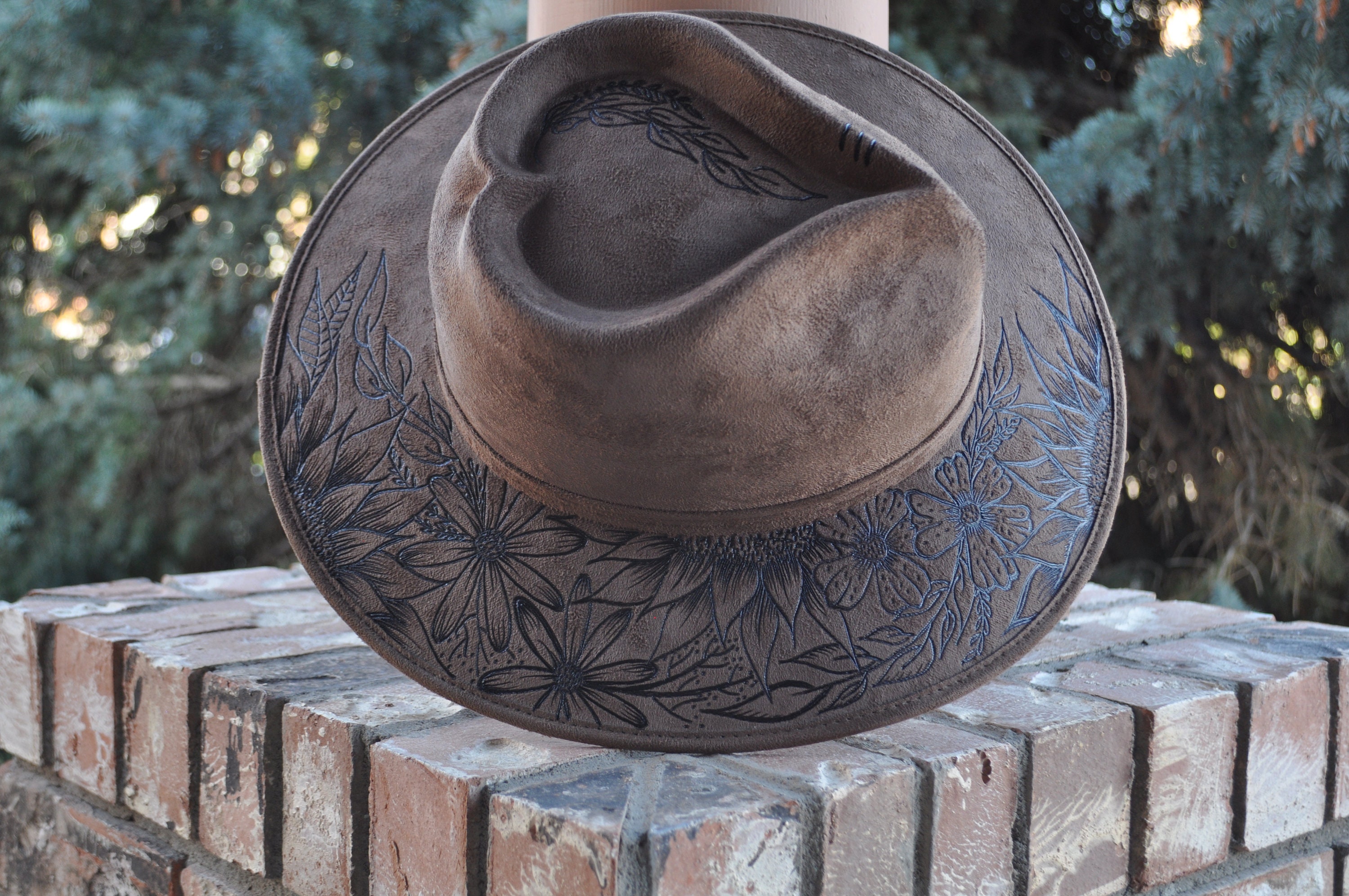 Custom Hand-burned Suede Hat | Artisan Floral Fedora  display picture 1