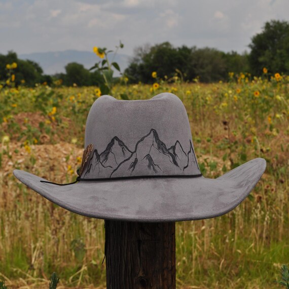 Hand Burned Cowboy Hat With Mountain Scene – Western Fedora  display picture 2