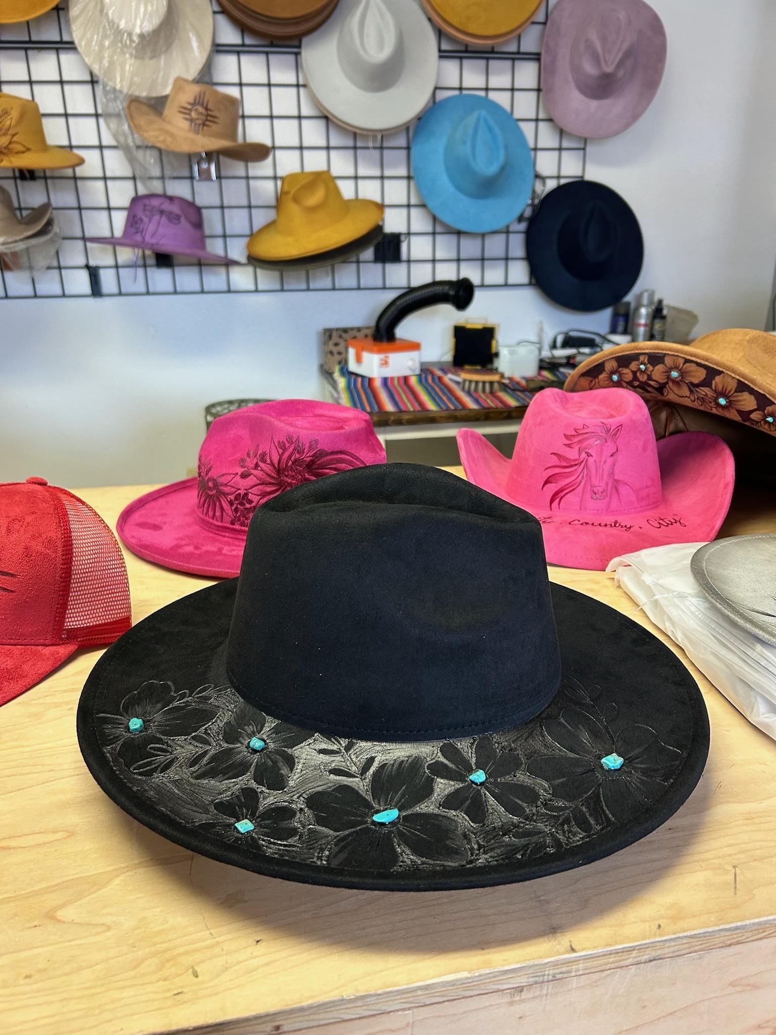 Wide Brim Fedora With Hand Burned Floral Art & Turquoise  display picture 1