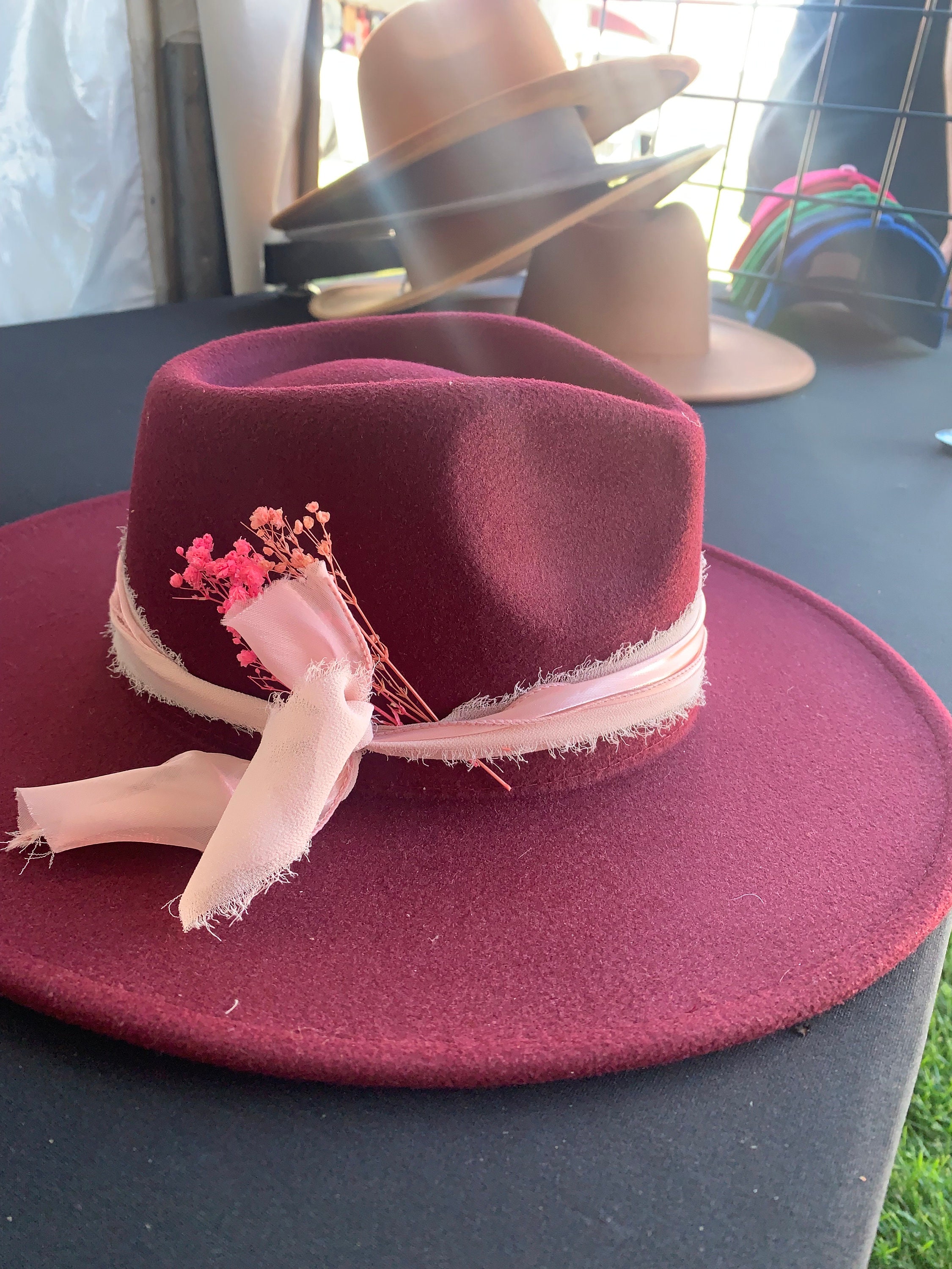 Elegant Rose Fuschia Women\'s Hand Burned Felt Hat Rose Burned Hat, Rose Engraved Cowboy Hat, Floral Hat, Rose  main image 2