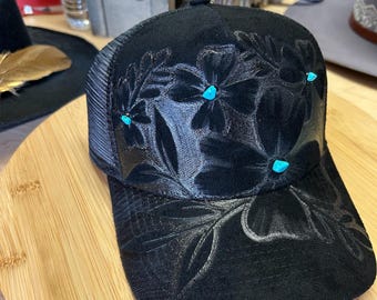 Floral Trucker Hat Freehand Burned – Western Style Black Cap 